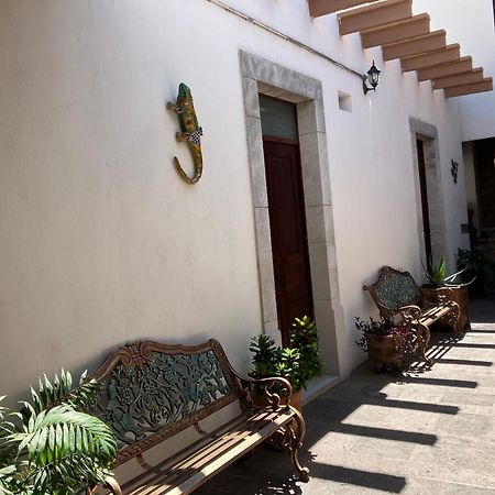 Casa De Los Remedios Морелия Екстериор снимка
