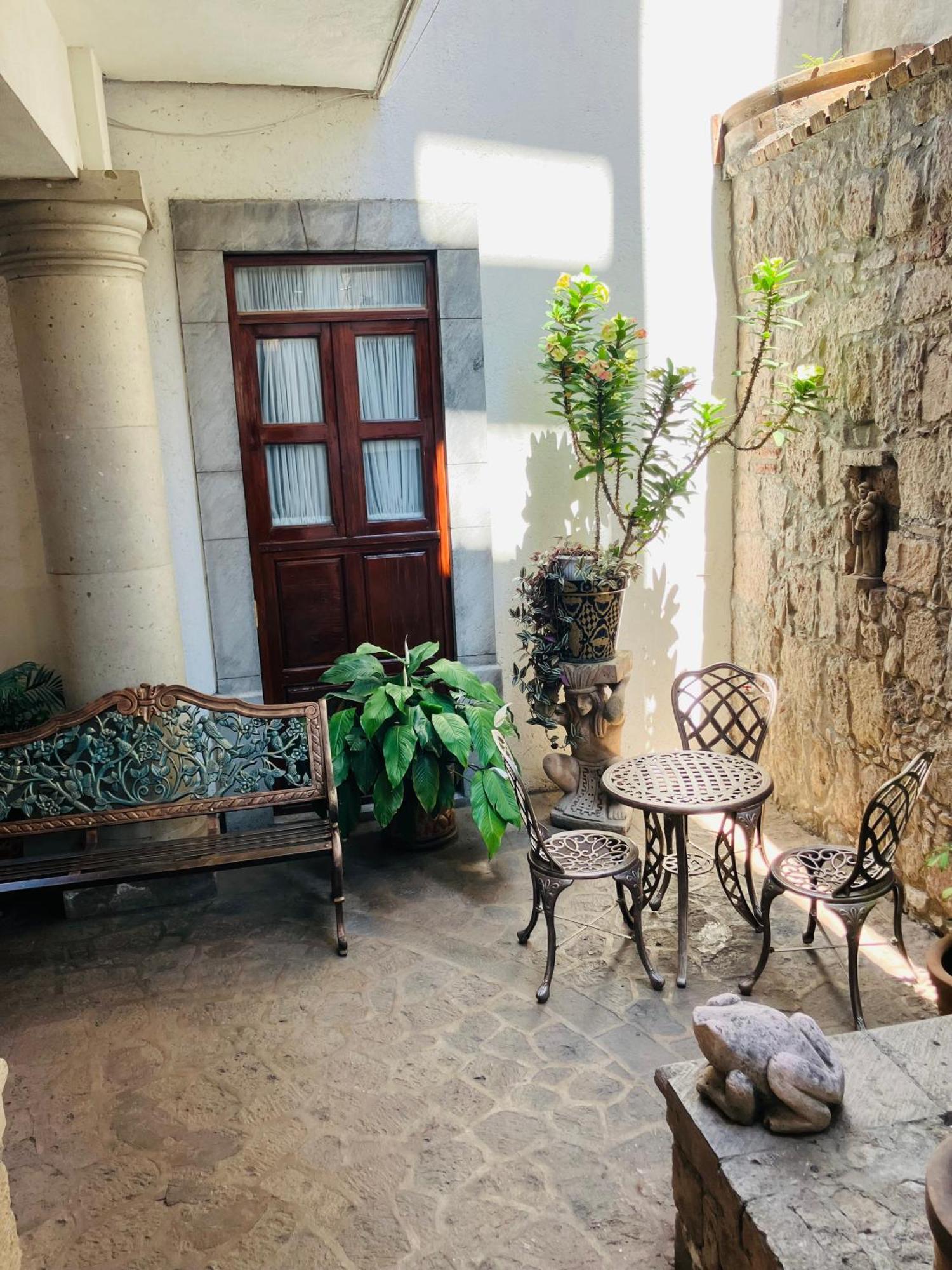 Casa De Los Remedios Морелия Екстериор снимка