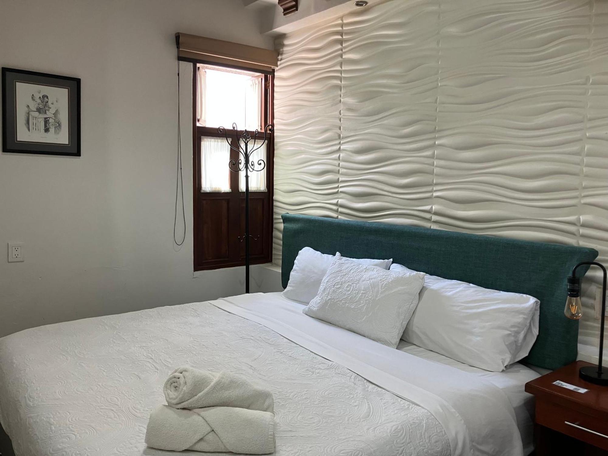 Casa De Los Remedios Морелия Екстериор снимка